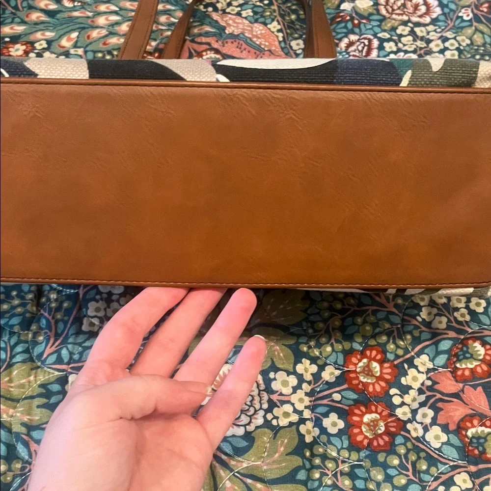 Fossil Rachel Colorful Leaf Pattern Tote Bag